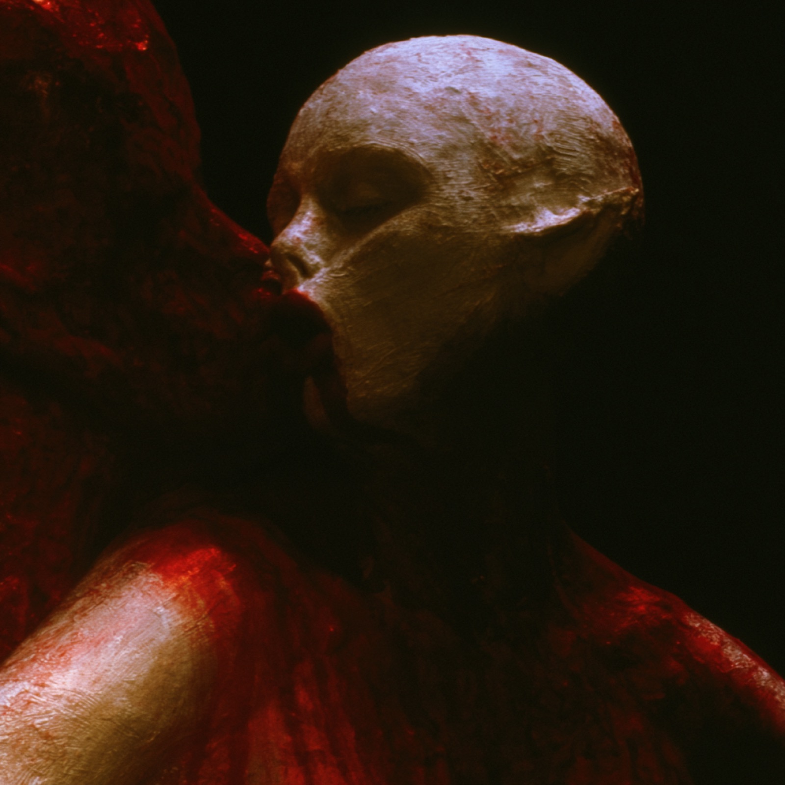 KISSING 150